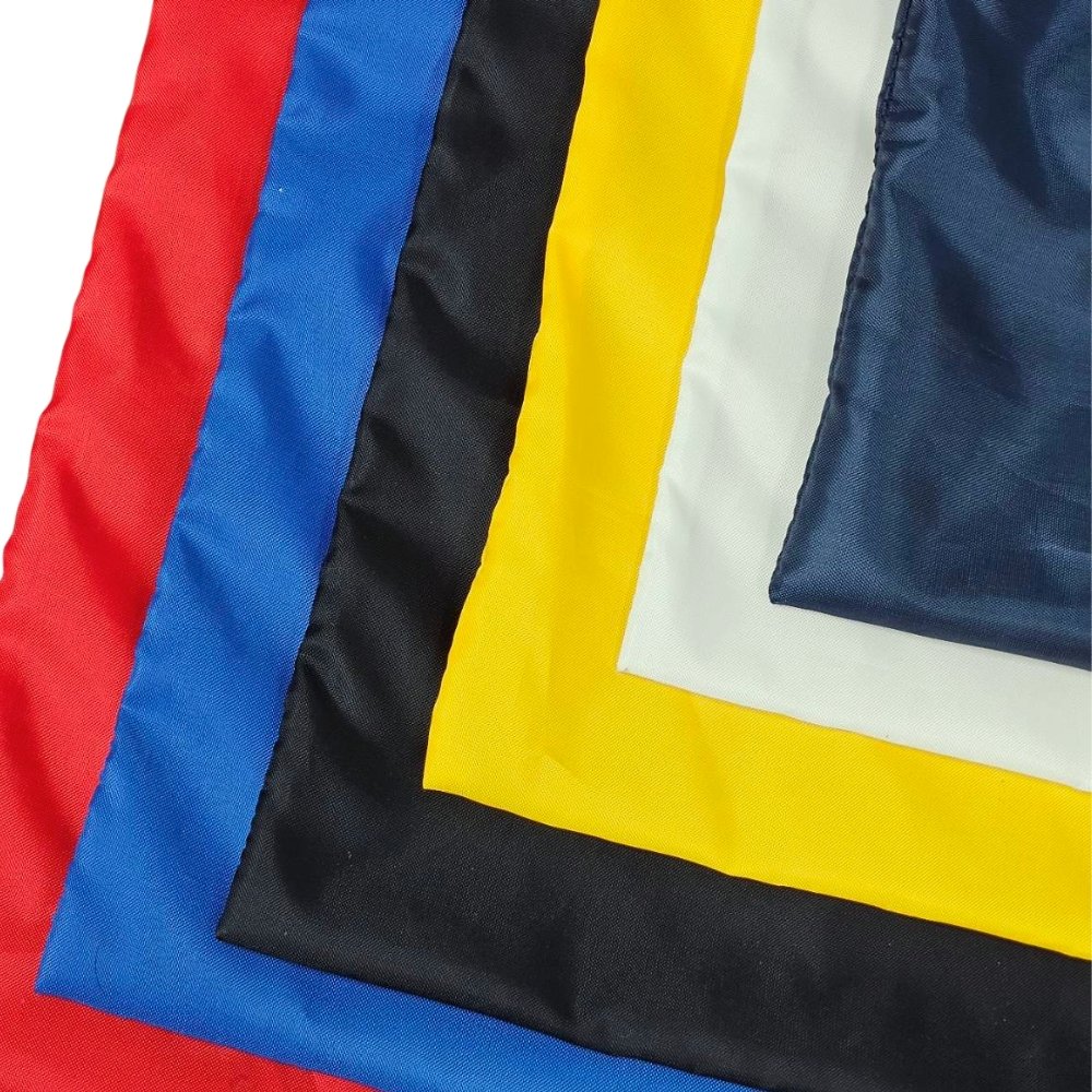 สีถุงยังชีพ